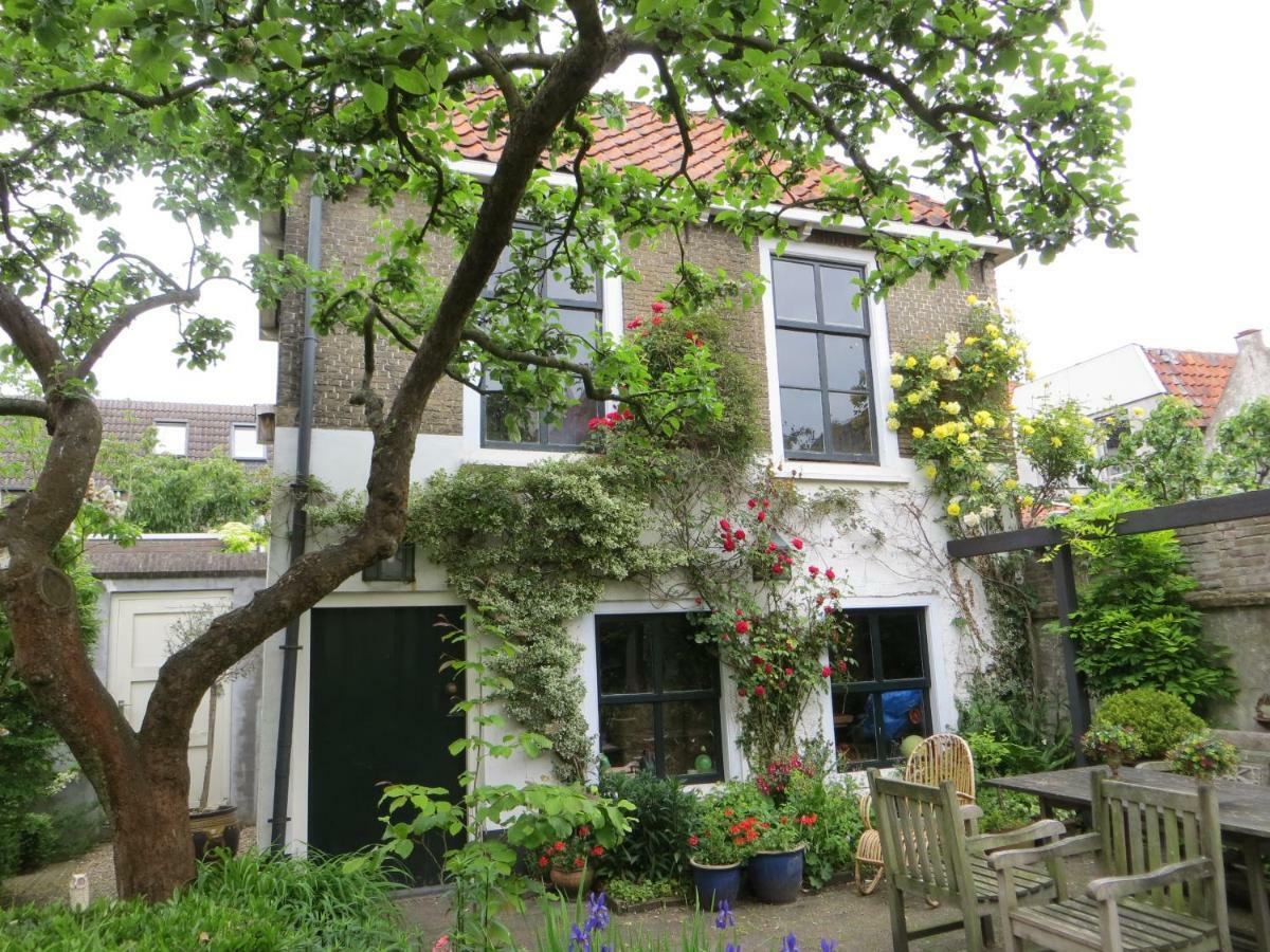 Apple Tree Cottage - Charming Home At Beautiful Canal In Our Idyllic Garden Gouda Exteriör bild